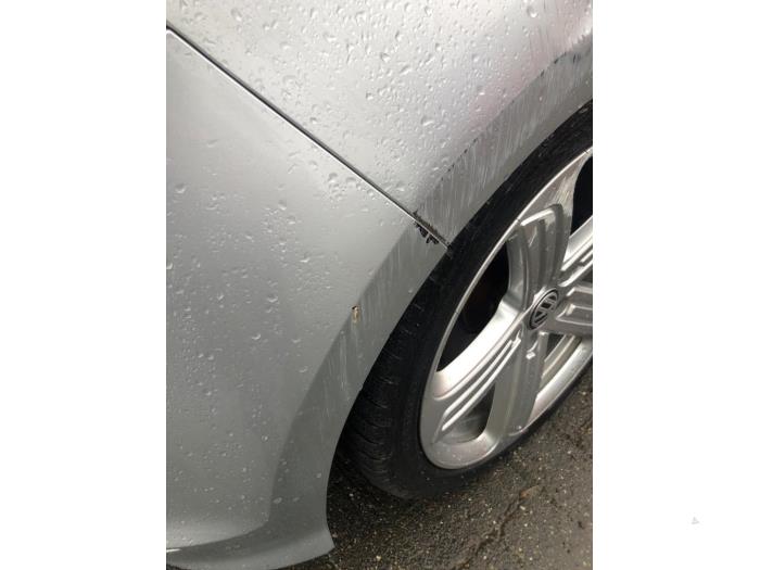 Volkswagen Golf VII 1.4 TSI 16V Samochód złomowany (2016, Srebrnoszary)