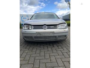 Volkswagen Golf IV 1.8 20V Turbo Épave (1998, Argenté)