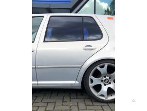 Volkswagen Golf IV 1.8 20V Turbo Épave (1998, Argenté)