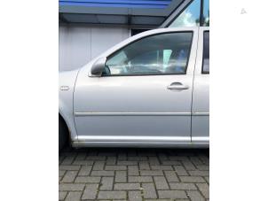 Volkswagen Golf IV 1.8 20V Turbo Épave (1998, Argenté)