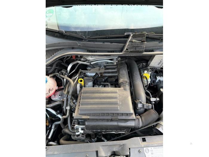 Skoda Fabia III 1.2 TSI 16V Vehículo de desguace (2016, Negro)