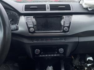 Skoda Fabia III 1.2 TSI 16V Vehículo de desguace (2016, Negro)