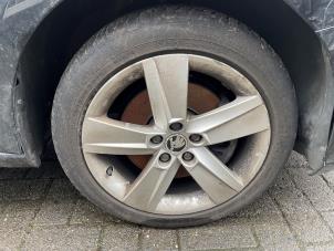 Skoda Fabia III 1.2 TSI 16V Vehículo de desguace (2016, Negro)