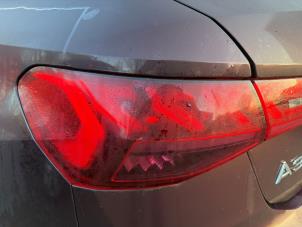 Audi A3 Sportback 1.5 35 TFSI 16V Mild Hybrid Samochód złomowany (2020, Purpurowy)