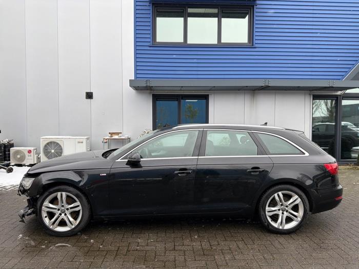Audi A4 Avant 2.0 TFSI 16V Schrottauto (2017, Schwarz)