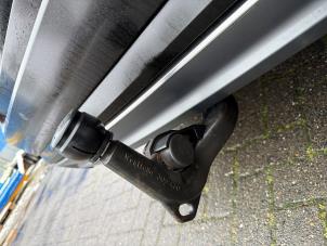 Audi A4 Avant 2.0 TFSI 16V Schrottauto (2017, Schwarz)