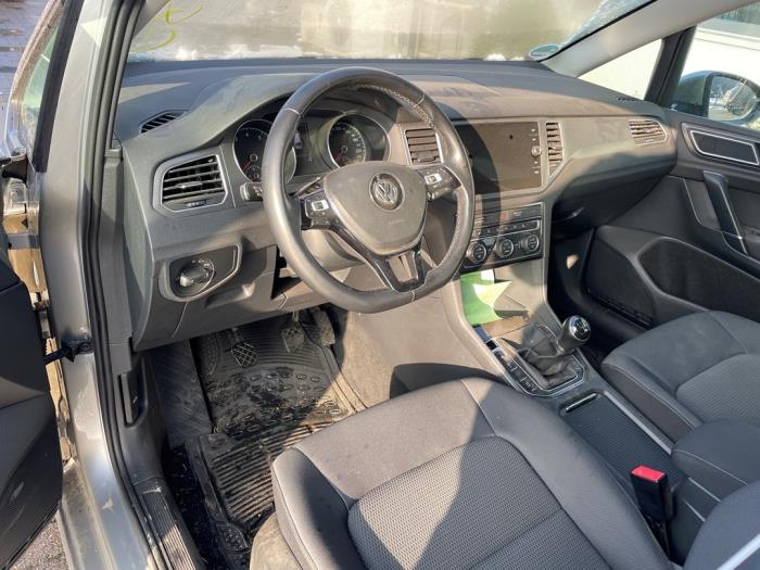Volkswagen Golf Sportsvan 1.5 TSI Evo BlueMotion 16V Vehículo de desguace (2019)
