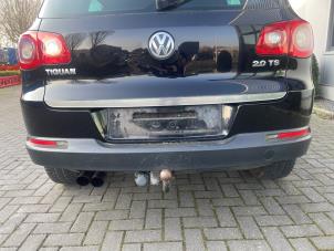 Volkswagen Tiguan 2.0 TSI 16V 4Motion Vehículo de desguace (2009, Negro)