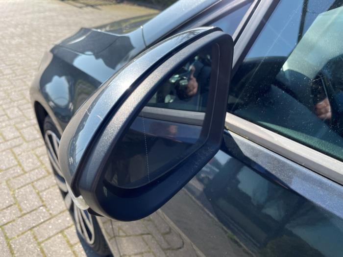 Volkswagen Golf VII 1.4 GTE 16V Épave (2015, Noir)