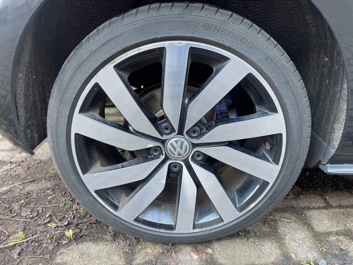 Volkswagen Golf VII 1.4 GTE 16V Épave (2015, Noir)
