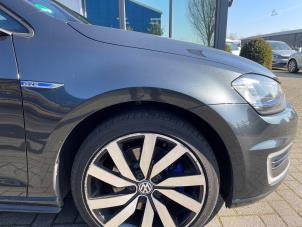 Volkswagen Golf VII 1.4 GTE 16V Épave (2015, Noir)