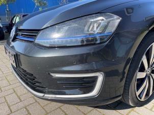 Volkswagen Golf VII 1.4 GTE 16V Épave (2015, Noir)