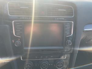 Volkswagen Golf VII 1.4 GTE 16V Épave (2015, Noir)