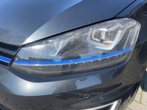Volkswagen Golf VII 1.4 GTE 16V Épave (2015, Noir)