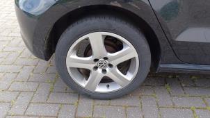 Volkswagen Polo V 1.2 12V Vehículo de desguace (2009, Negro)