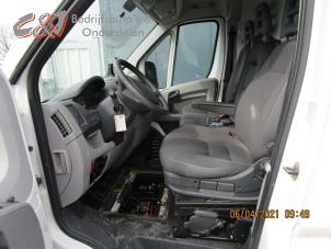 Citroen Jumper 2.2 HDi 100 Épave (2006, Blanc)
