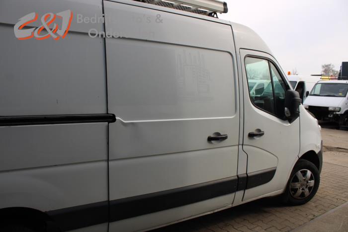 Renault Master IV 2.3 dCi 100 16V FWD Schrottauto (2012, Weiß) 