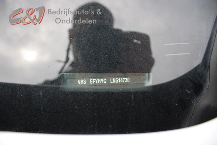 Peugeot Partner 1.5 BlueHDi 100 Épave (2020, Blanc)