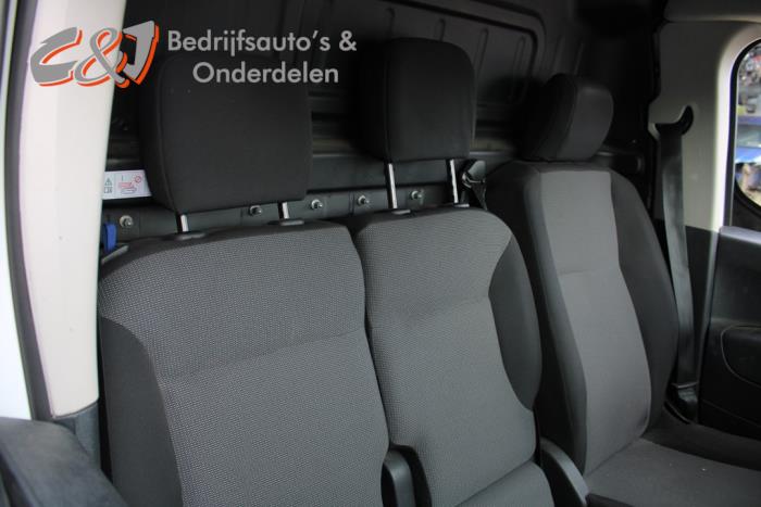 Peugeot Partner 1.5 BlueHDi 100 Épave (2020, Blanc)