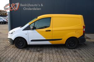 Ford Transit Courier 1.6 TDCi Schrottauto (2015, Weiß)