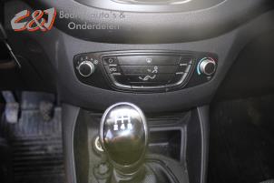 Ford Transit Courier 1.6 TDCi Schrottauto (2015, Weiß)