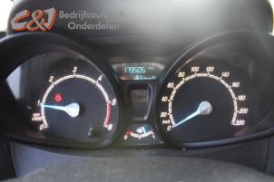 Ford Transit Courier 1.6 TDCi Schrottauto (2015, Weiß)