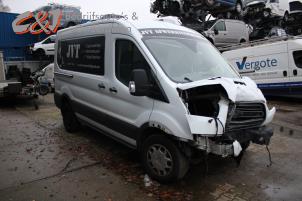 Ford Transit 2.0 TDCi 16V Eco Blue 170 Schrottauto (2018, Weiß)