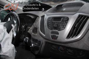 Ford Transit 2.0 TDCi 16V Eco Blue 170 Schrottauto (2018, Weiß)