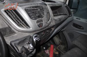 Ford Transit 2.0 TDCi 16V Eco Blue 170 Schrottauto (2018, Weiß)