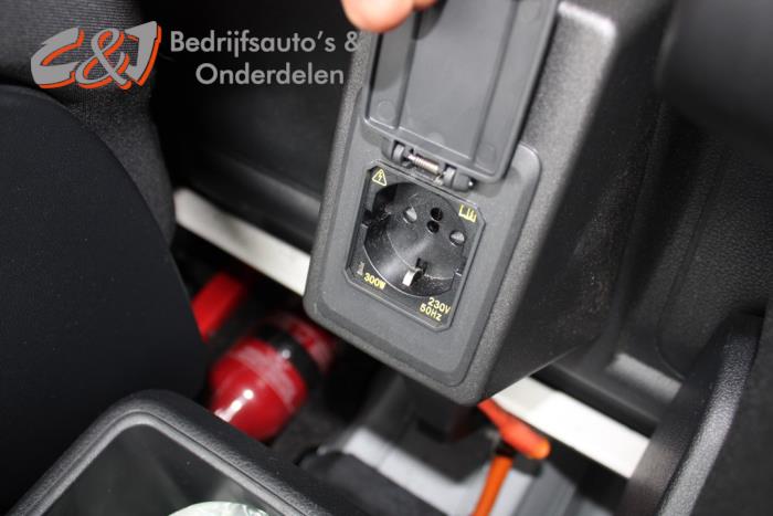Volkswagen Caddy Cargo V 2.0 TDI BlueMotionTechnology Épave (2022, Blanc)
