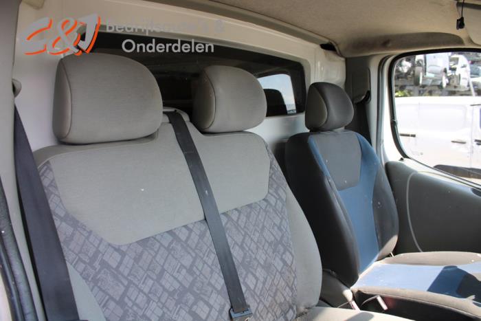 Opel Vivaro 1.9 DTI 16V Épave (2005, Blanc)
