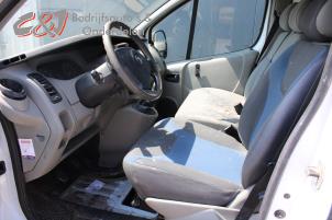 Opel Vivaro 1.9 DTI 16V Épave (2005, Blanc)