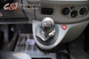 Opel Vivaro 1.9 DTI 16V Épave (2005, Blanc)