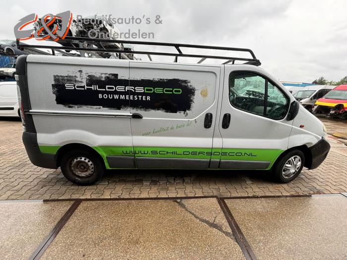 Opel Vivaro 1.9 DI Vehículo de desguace (2004, Blanco)