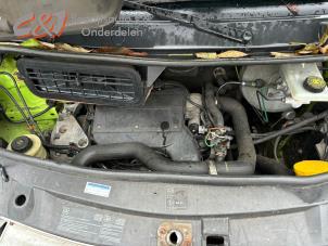 Opel Vivaro 1.9 DI Vehículo de desguace (2004, Blanco)