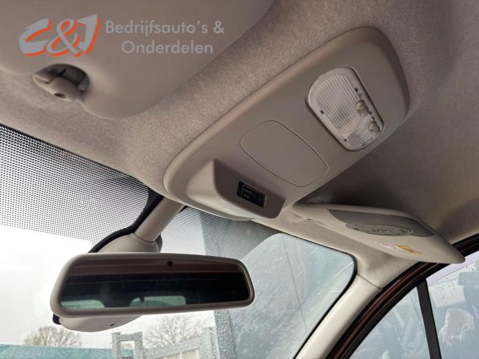 Renault Trafic 1.6 dCi 145 Twin Turbo Skrotfordon (2019, BRUIN)
