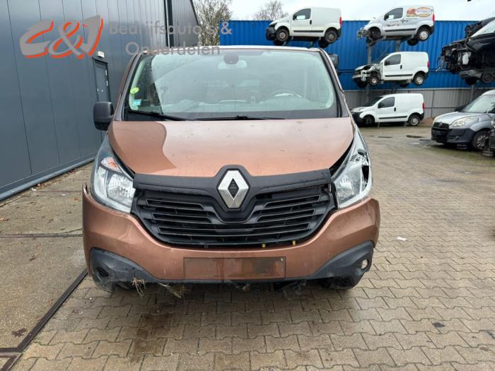 Renault Trafic 1.6 dCi 145 Twin Turbo Skrotfordon (2019, BRUIN)