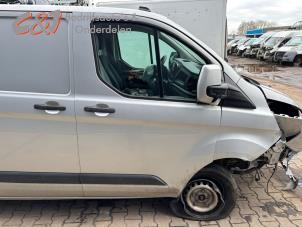 Ford Transit Custom 2.0 TDCi 16V Eco Blue 130 Épave (2020, Gris argenté)