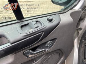 Ford Transit Custom 2.0 TDCi 16V Eco Blue 130 Épave (2020, Gris argenté)