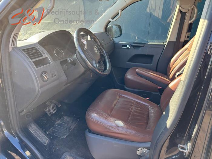 Volkswagen Transporter T6 2.0 TDI DRF 4Motion Épave (2016, Noir)