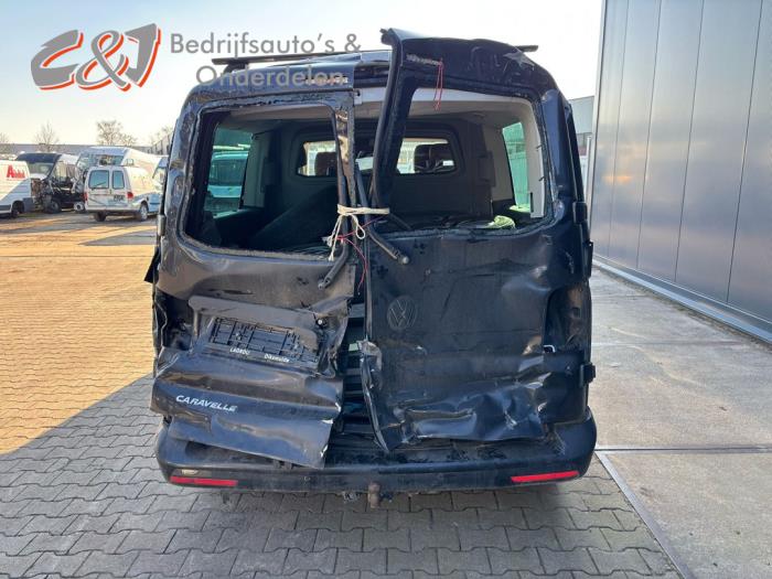 Volkswagen Transporter T6 2.0 TDI DRF 4Motion Épave (2016, Noir)