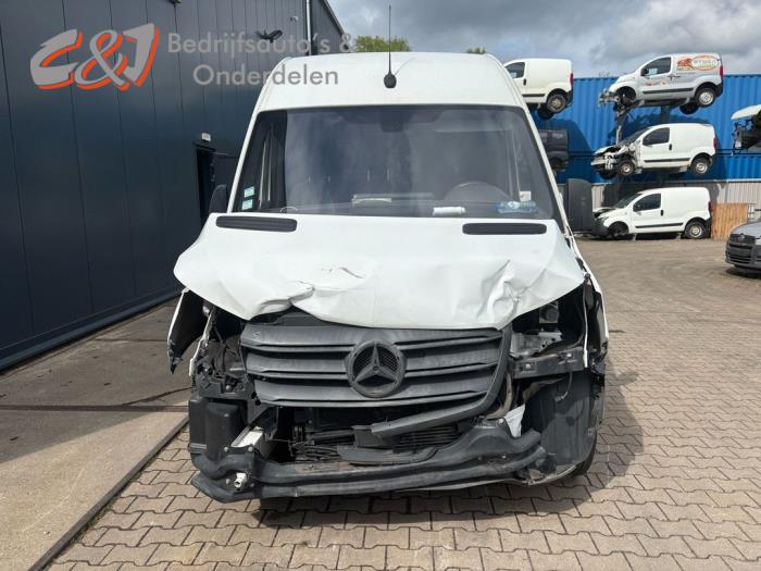Mercedes Sprinter 3,5t 311 CDI 2.1 D FWD Salvage vehicle (2019, White)