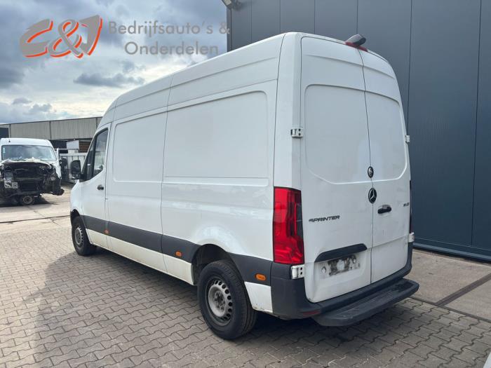 Mercedes Sprinter 3,5t 311 CDI 2.1 D FWD Salvage vehicle (2019, White)
