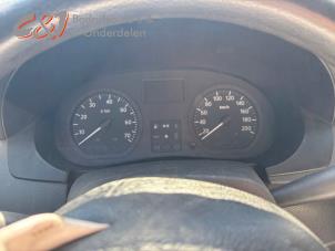 Dacia Logan Express 1.6 Samochód złomowany (2010, Niebieski)