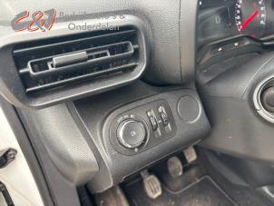Opel Combo Cargo 1.6 CDTI 75 Samochód złomowany (2019, Bialy)