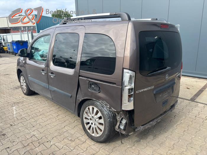 Mercedes Citan 1.5 109 CDI Crewbus Vehículo de desguace (2016, Marrón)