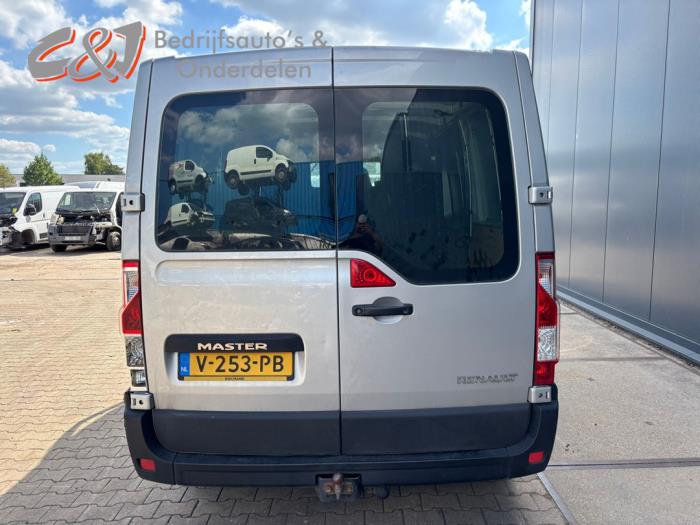 Renault Master III 2.3 dCi 170 16V FWD Samochód złomowany (2018, Srebrny)