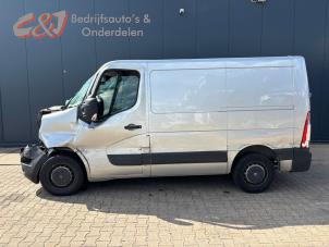 Renault Master III 2.3 dCi 170 16V FWD Samochód złomowany (2018, Srebrny)