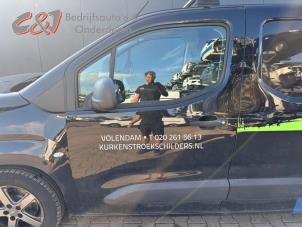 Peugeot Partner 1.6 BlueHDi 100 Épave (2019, Noir)