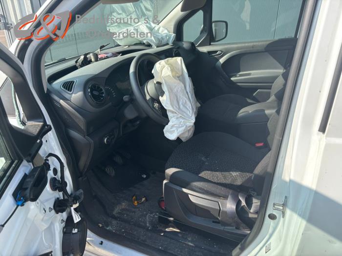 Mercedes Citan 1.5 110 CDI Schrottauto (2022, Weiß)